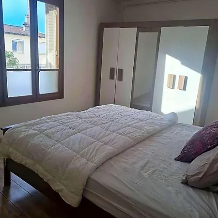 Grand - Avec Terrasse Appartement *