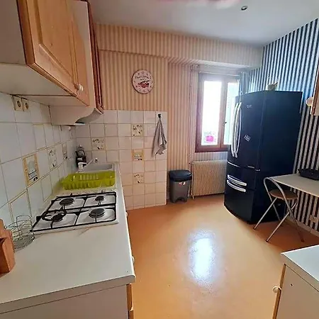 Grand - Avec Terrasse Appartement *