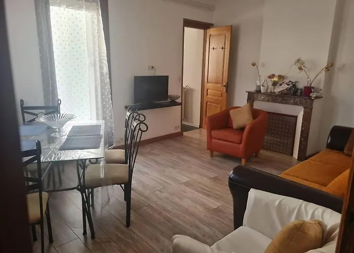 Grand - Avec Terrasse ריימס