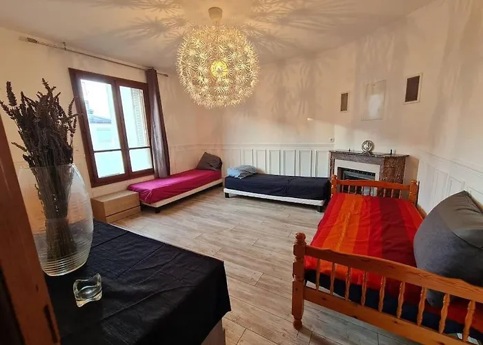 Grand - Avec Terrasse דירה